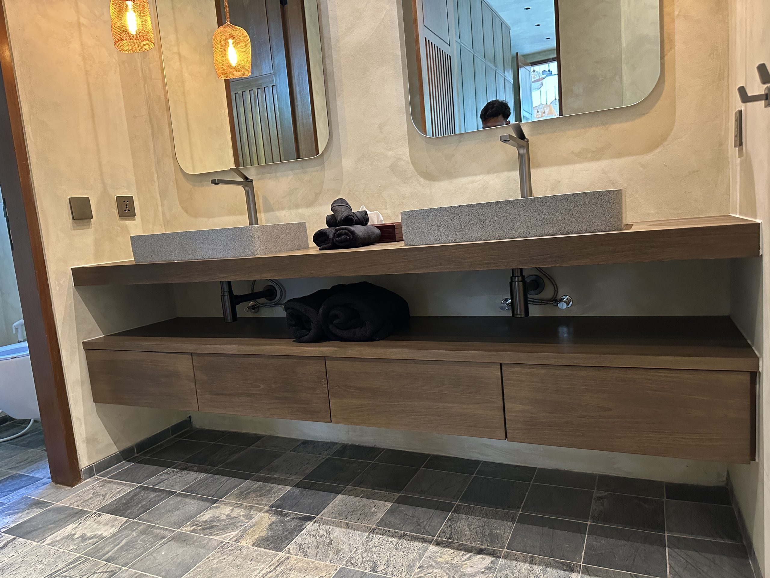 Private villa Nordoy Nyanyi